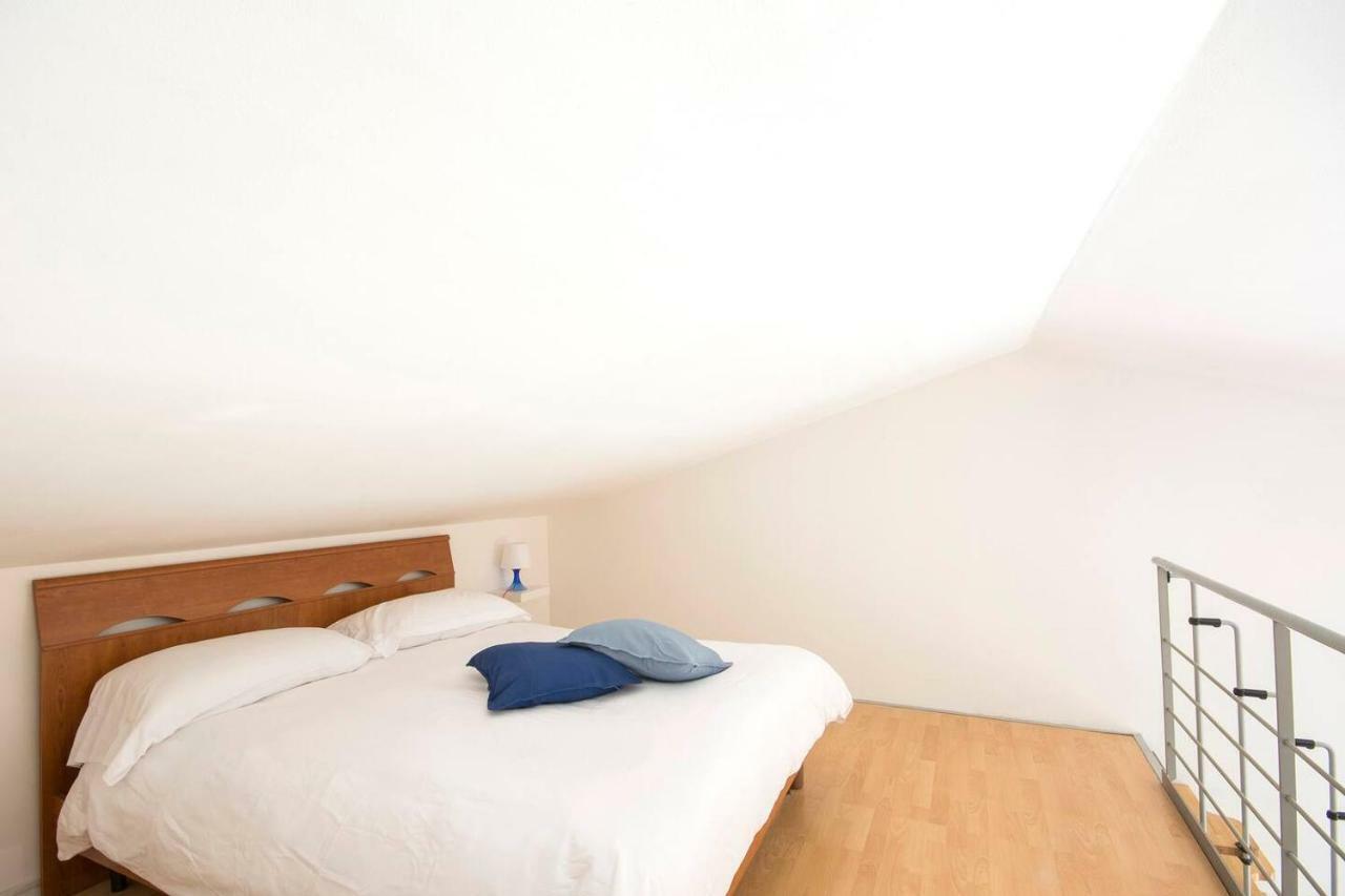 Altido Spacious Apt For 4 In Residential Area With Free Parking Pisa Bagian luar foto